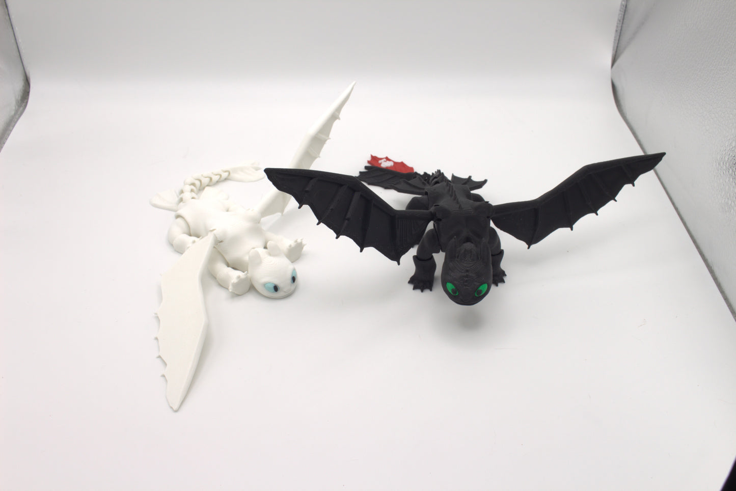 3D Printed Articulated Dragons for Imaginative Play